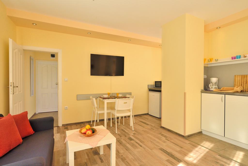 Central studio #3 Burgas Exterior foto