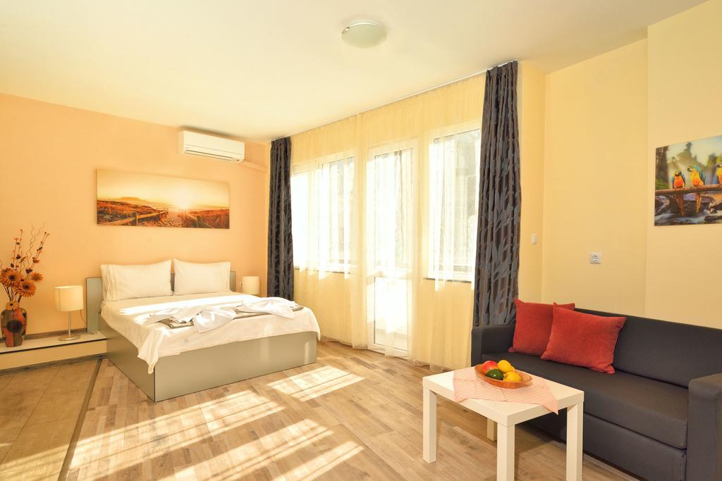 Central studio #3 Burgas Exterior foto